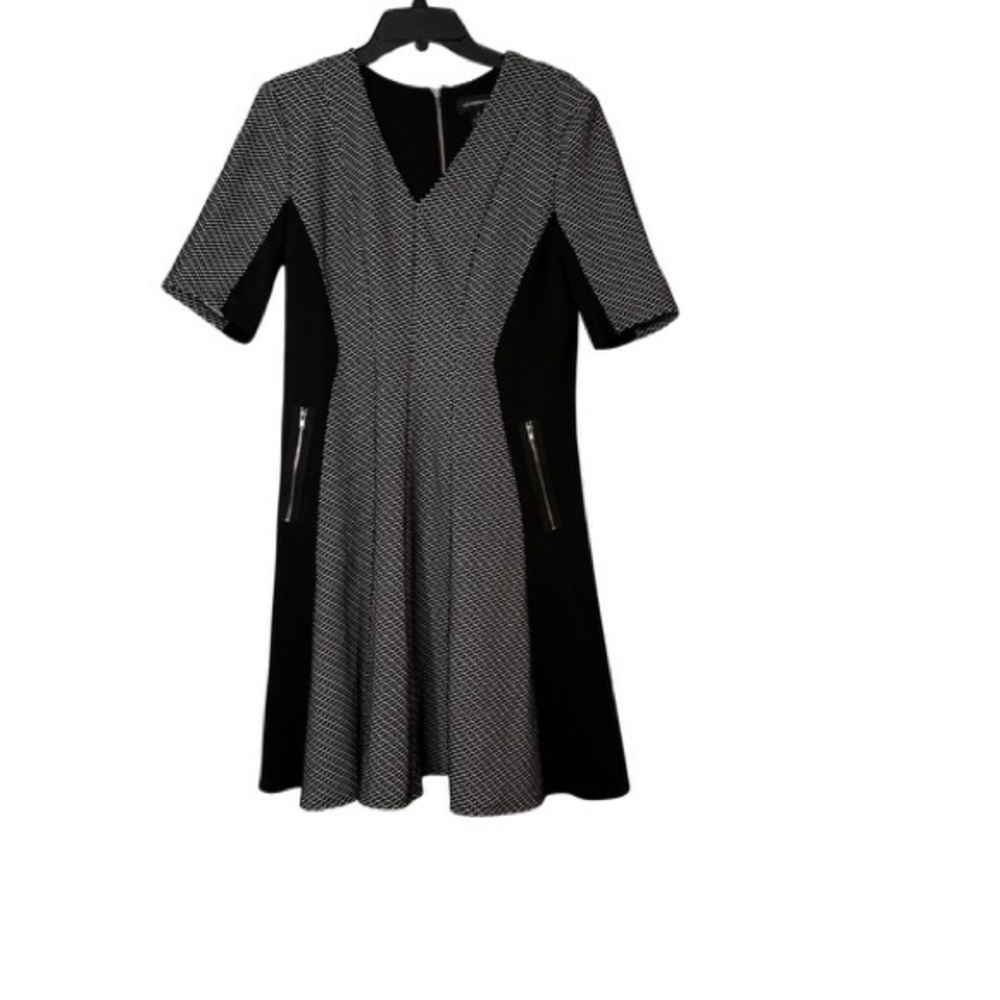 Liz Claiborne Dress with Zipper Pockets
Color: Black/White | Size: 12